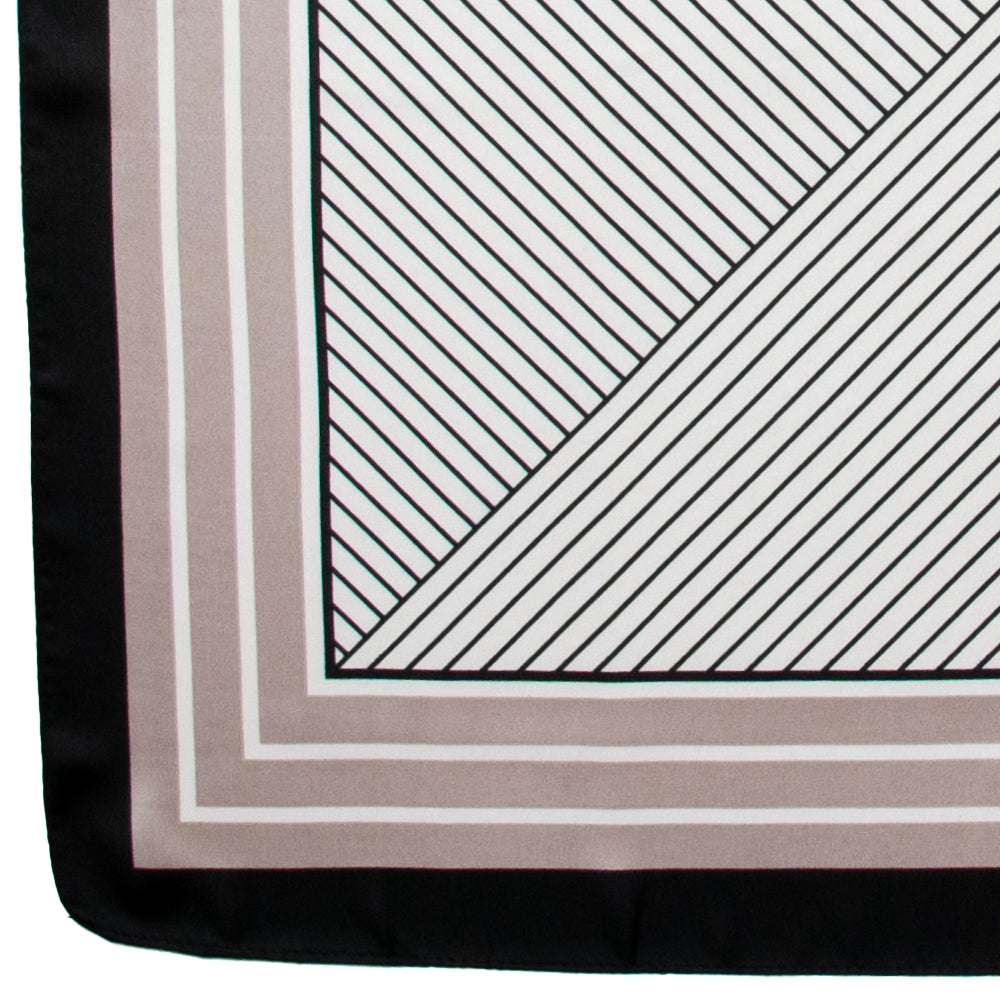 851601 Skjerf, Lite skjerf med beige/svart mønster - svart