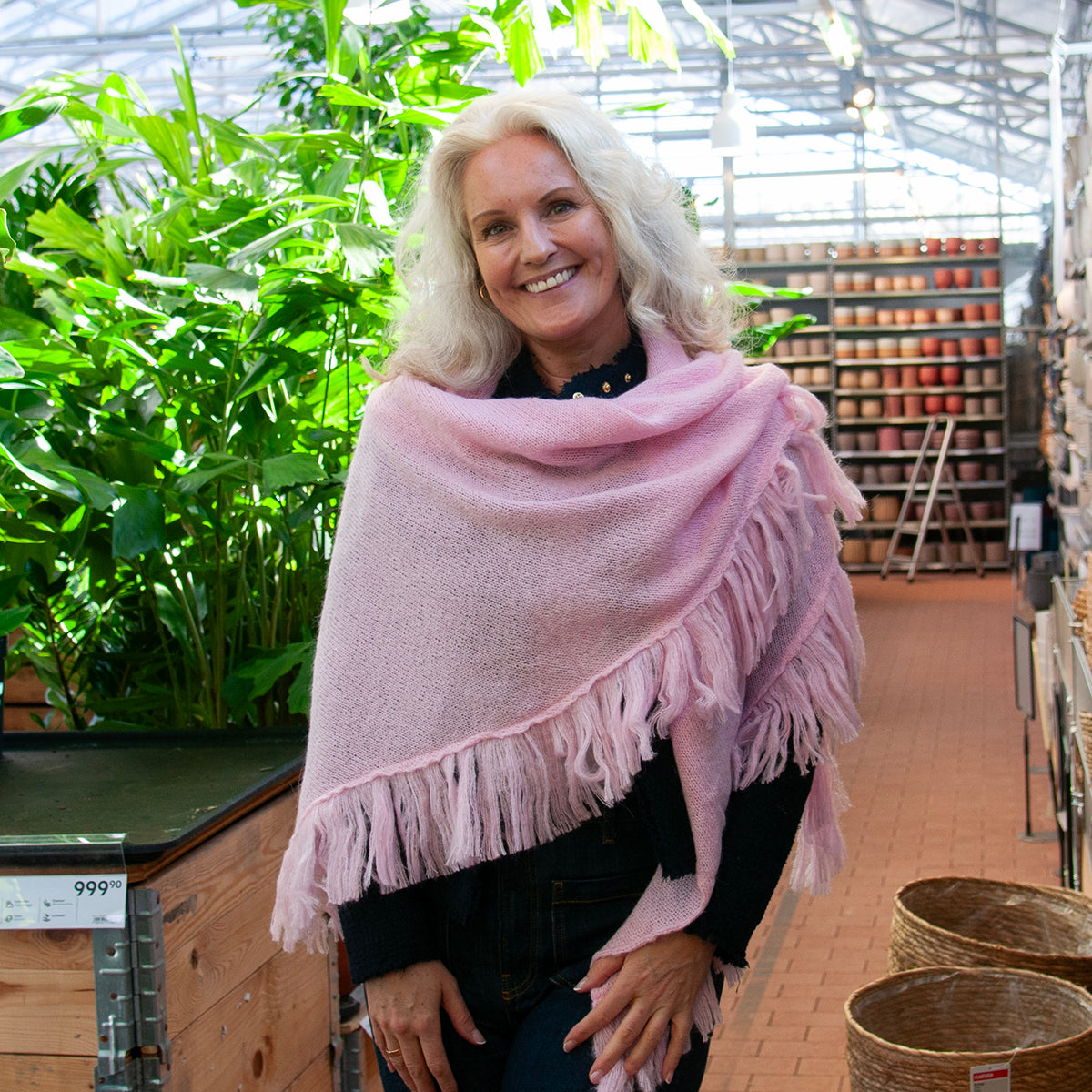 704636 Klær ELLEN stort mykt strikket sjal - lys rosa