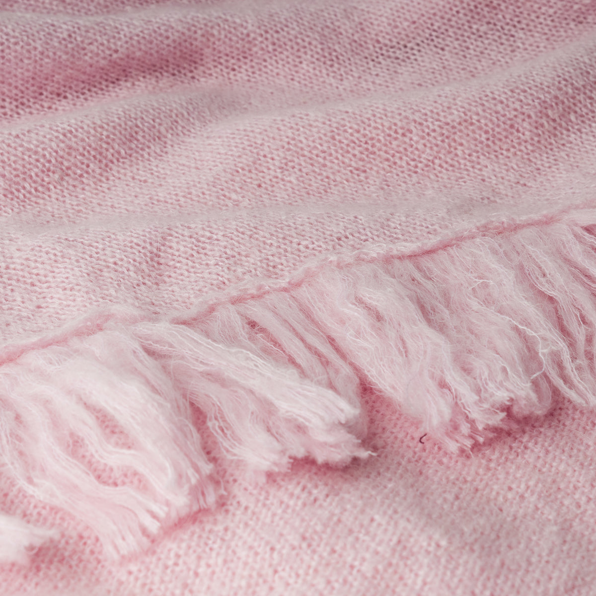 704636 Klær ELLEN stort mykt strikket sjal - lys rosa