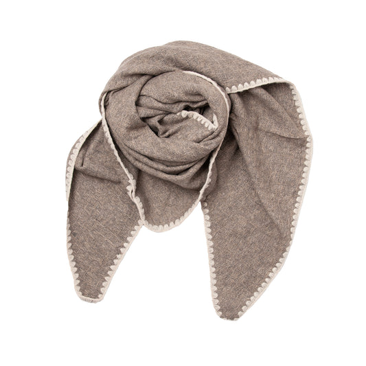 Large plain triangle scarf with stitches SS069 - beige