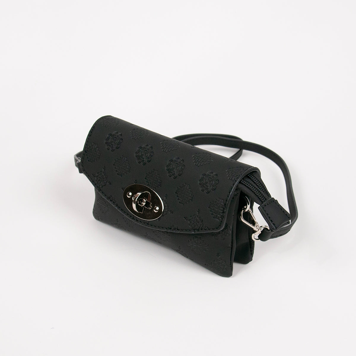 862901 Vesker, DANIELLE clutch med preget mønster - svart