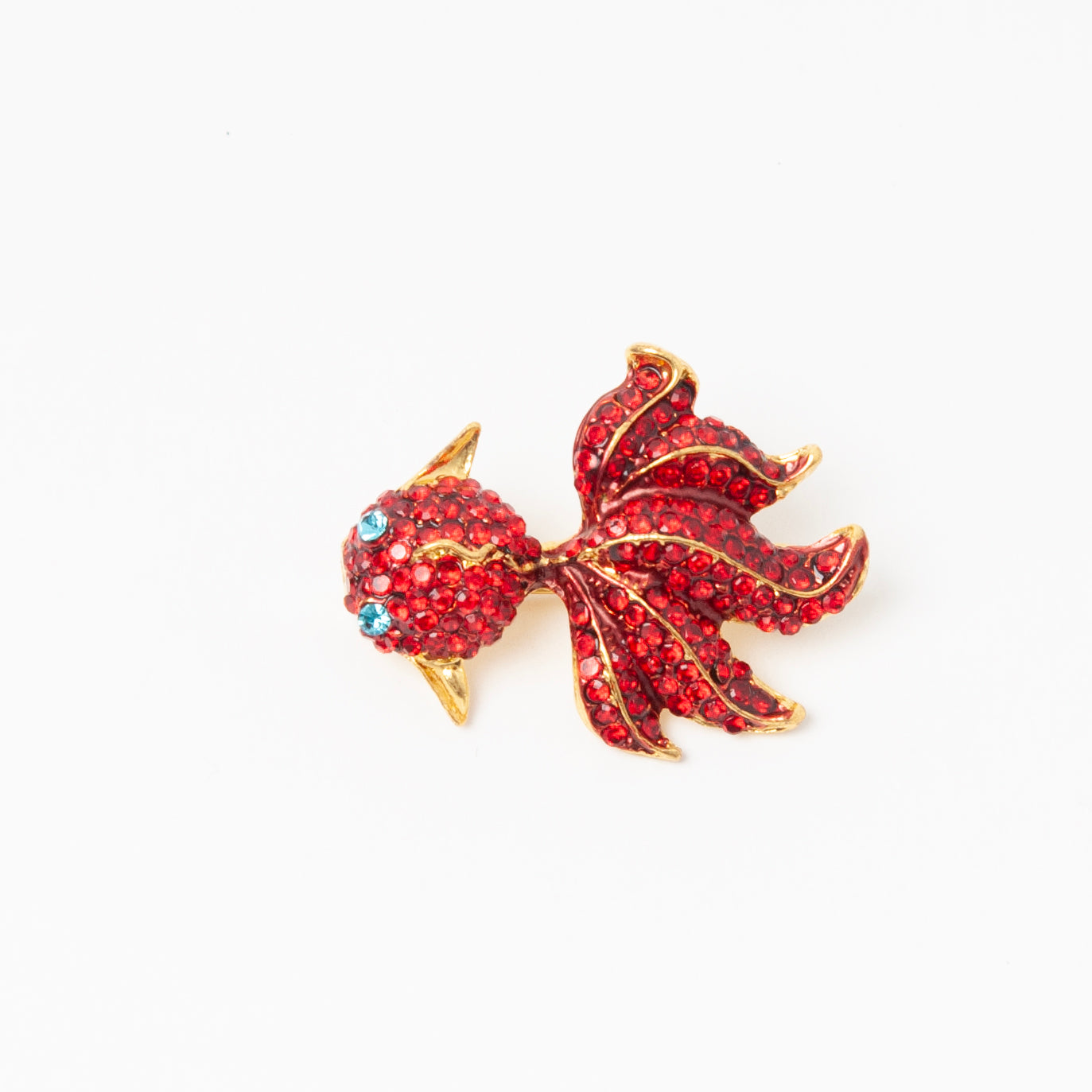 868223 Broche - Gullfisk med strass stener - rød