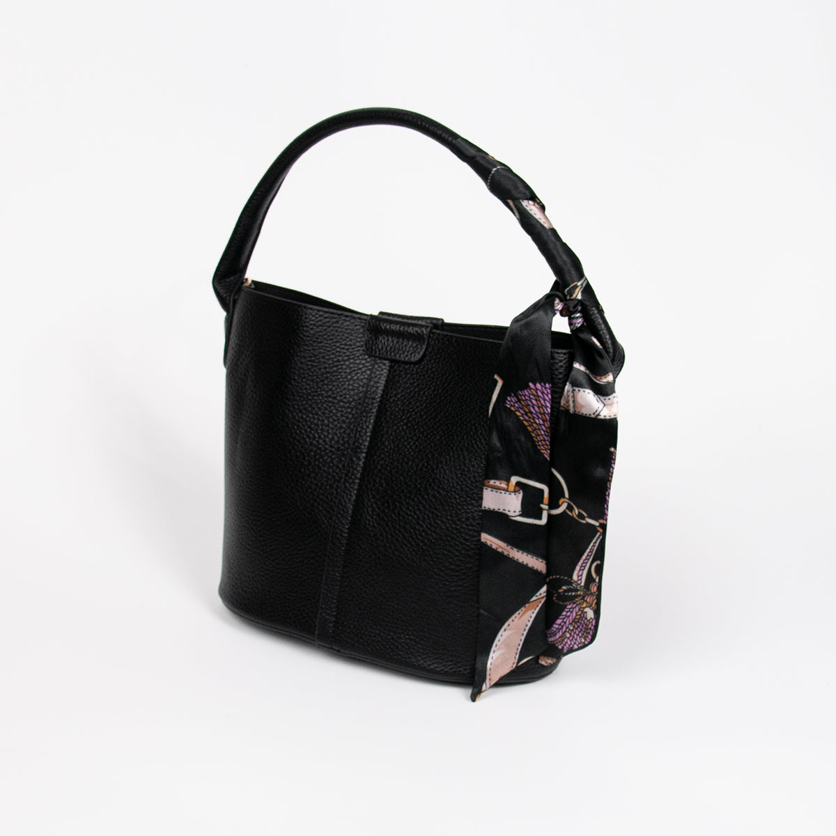 870601 Vesker, IBELIN liten bucketbag med skjerf - svart