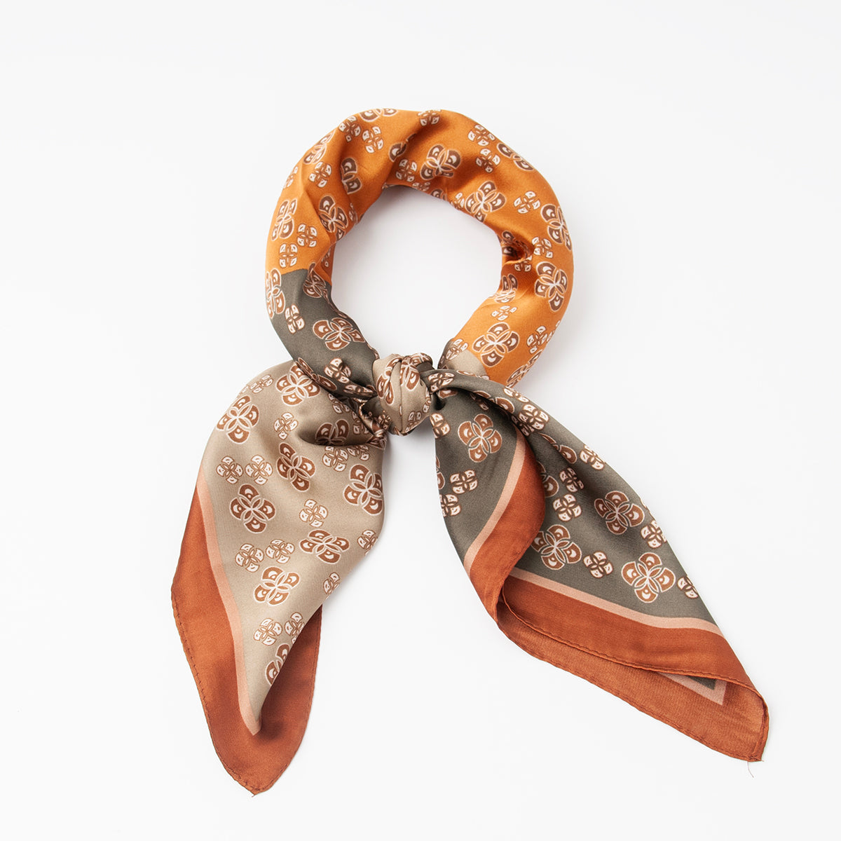 880211  Skjerf, Lite skjerf mønstermix - brun/amy/cognac