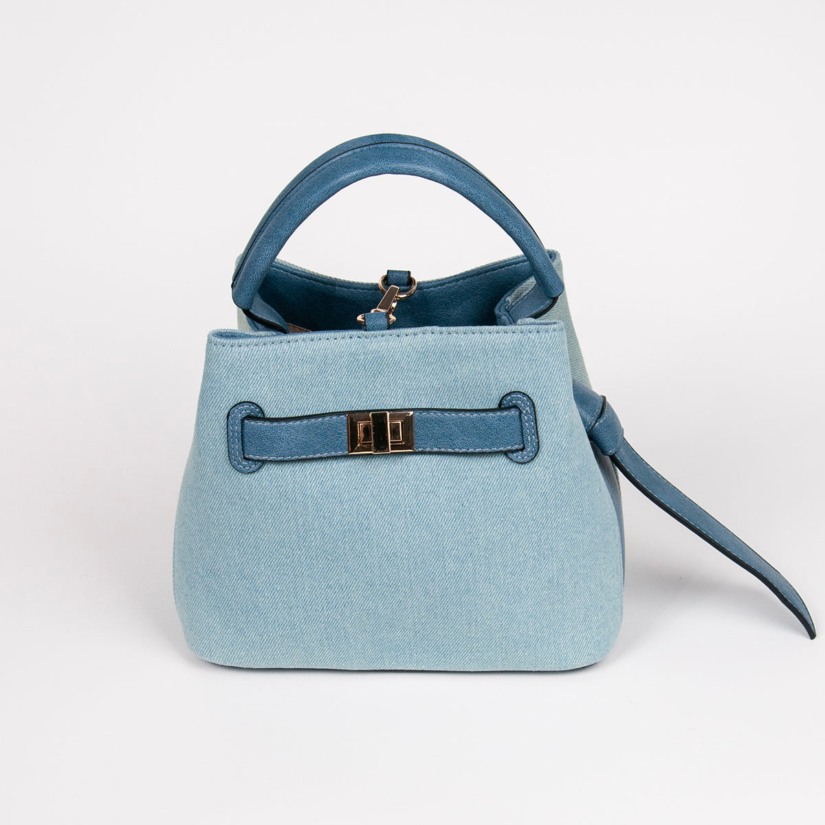 883946 Vesker, JOY liten bucketbag med frontspenne - lys blå