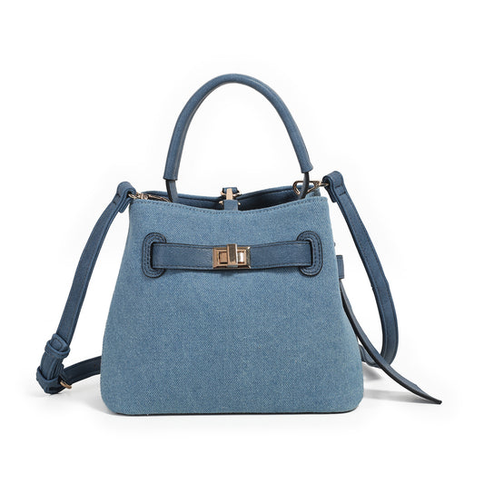 883946 Vesker, JOY liten bucketbag med frontspenne - lys blå