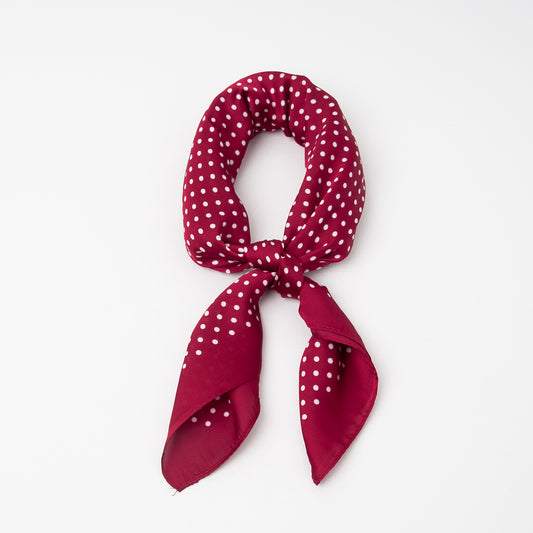 885221  Skjerf, Lite skjerf små prikker - burgunder