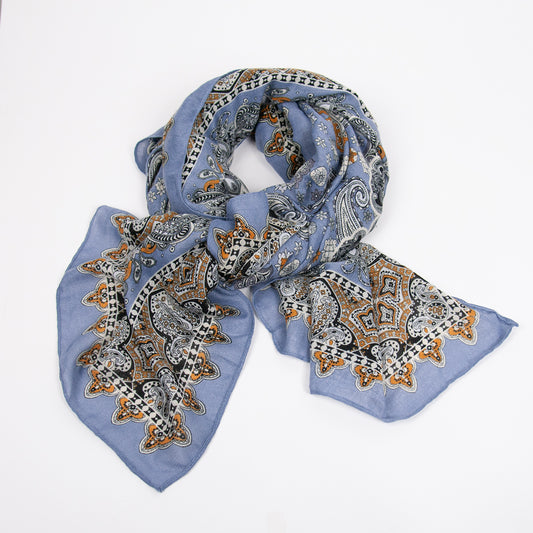 888746  Skjerf, Mykt viskose skjerf paisley print med kant - blå