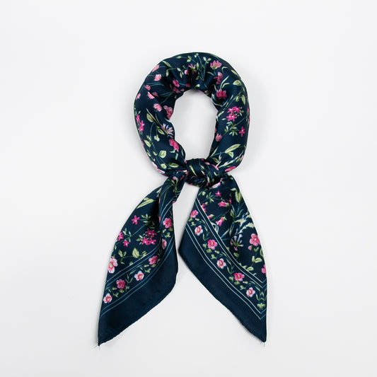 902741  Skjerf, Lite skjerf småblomstret - marine