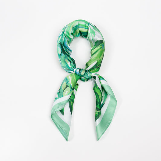 902955  Skjerf, Lite skjerf med blader - grønn/hvit