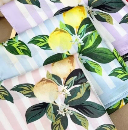 903046  Skjerf, Lite skjerf striper/sitron - lys blå