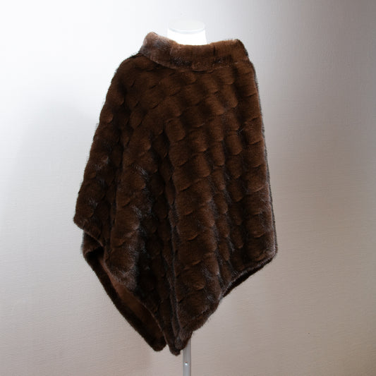 903811 Fuskpels, Poncho glatt - brun