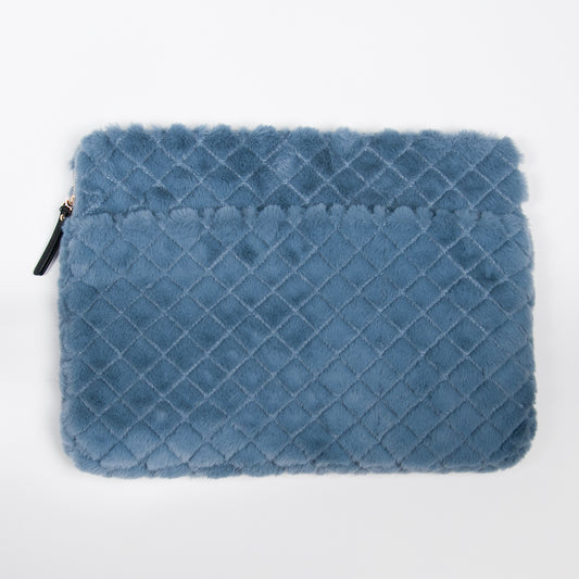 910446 Veske, Pc-cover fuskpels - lys blå