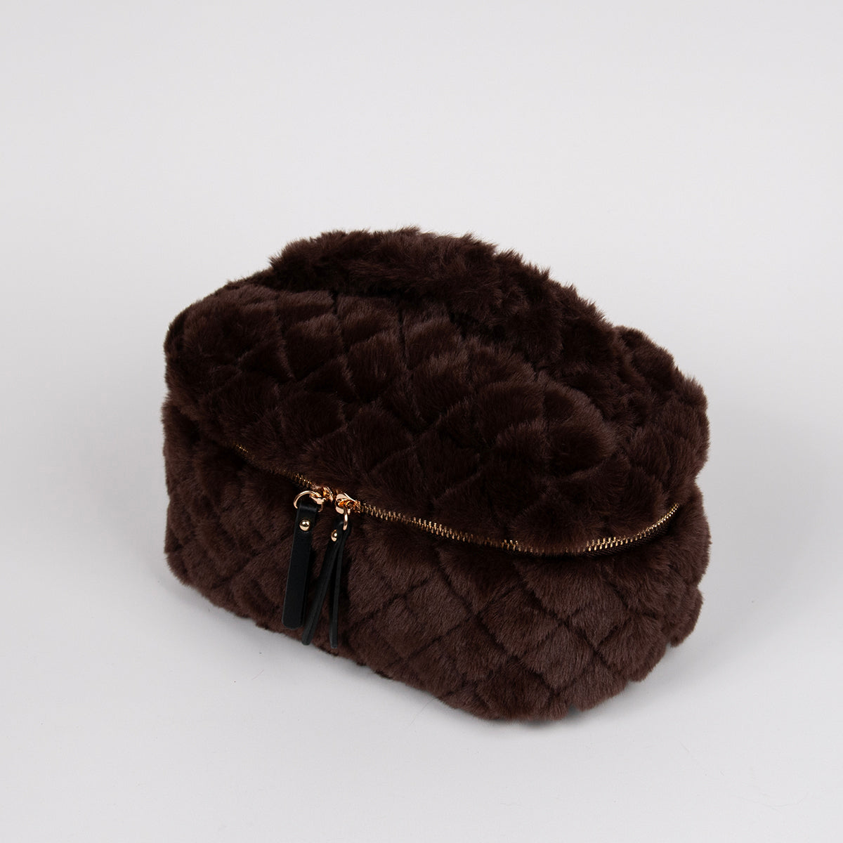 910511 Veske, Makeup-bag fuskpels - brun
