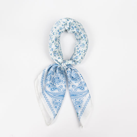 910846  Skjerf, Lite skjerf bandana print - blå