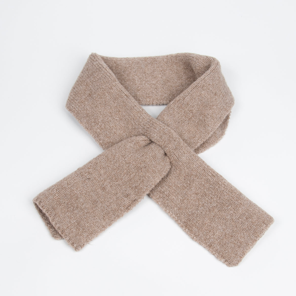 916307 Skjerf, Strikket sløyfe-skjerf - taupe