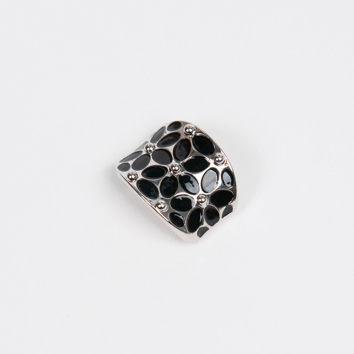 916686 Skjerf ring - Emaljeprintet skjerfring med blomster - sølv/svart