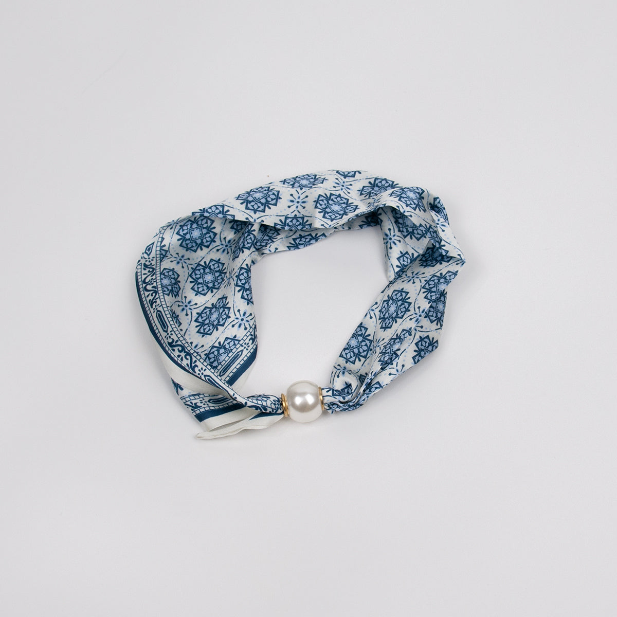 925446X  Skjerf, Mini skjerf med  perle-magnet -blått