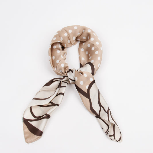 926705  Skjerf, Lite skjerf prikker og stor blomst - beige