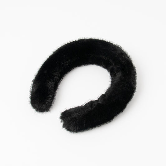 885101 Poncho, Fuskpels hårbøyle- svart