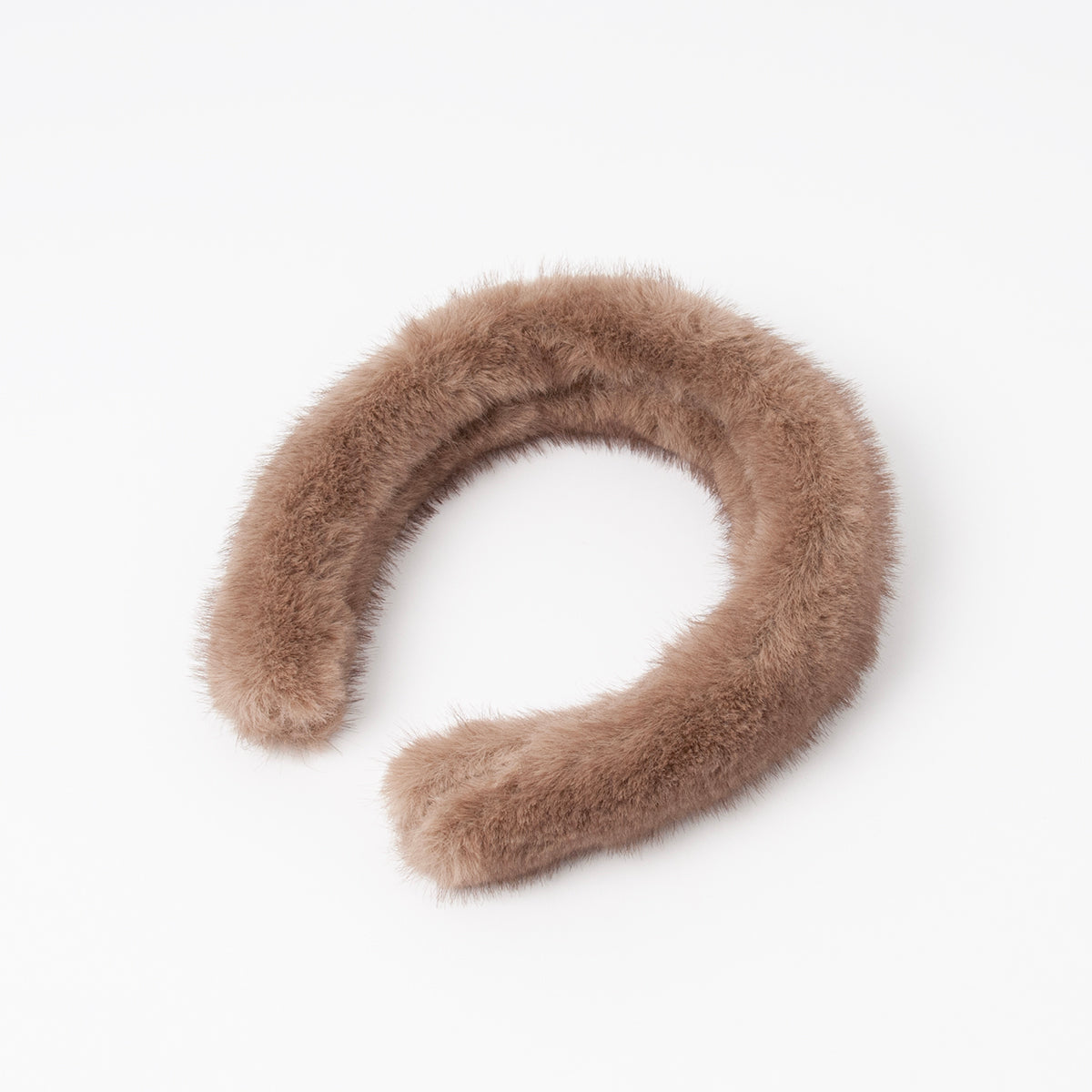 885107 Poncho, Fuskpels hårbøyle- taupe