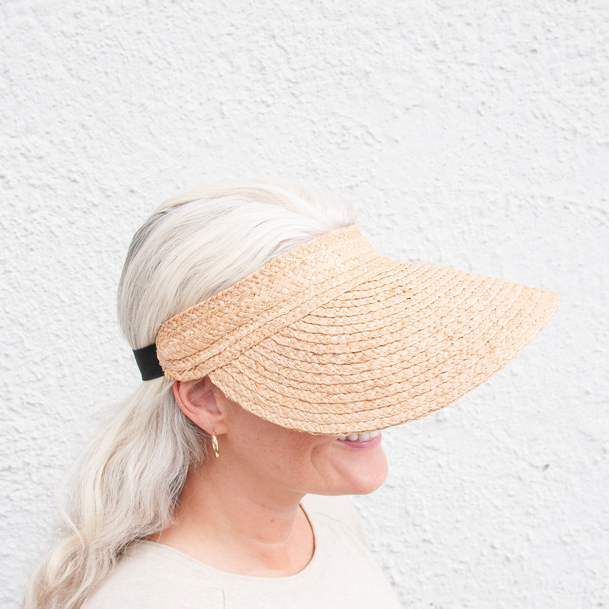 Straw hat, Straw belt with elastic regulation