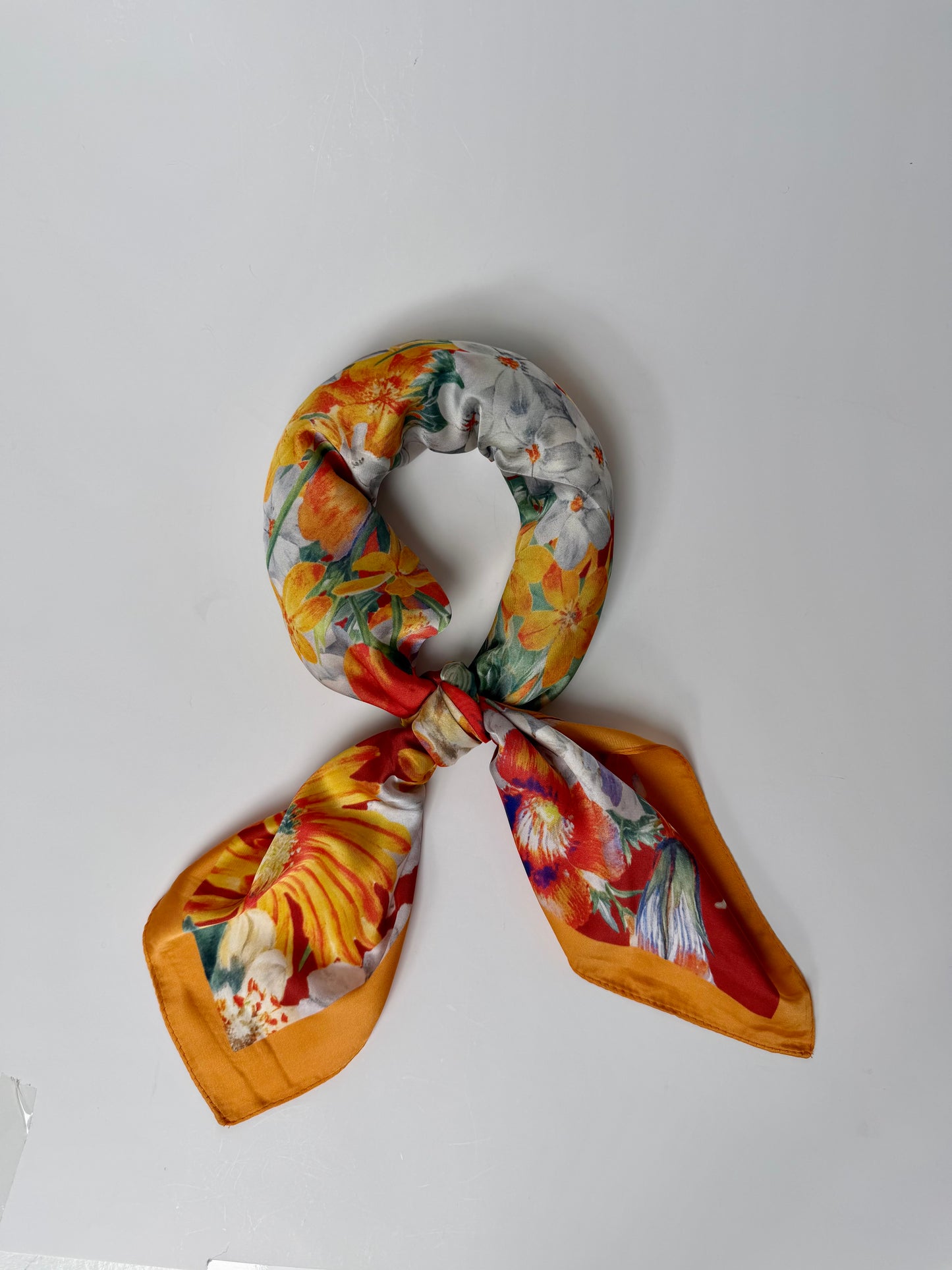 919470  Skjerf, Lite skjerf fargerikt blomsterprint - mørk orange